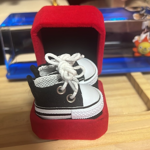 Labubu Shoes - Picture 2 of 4